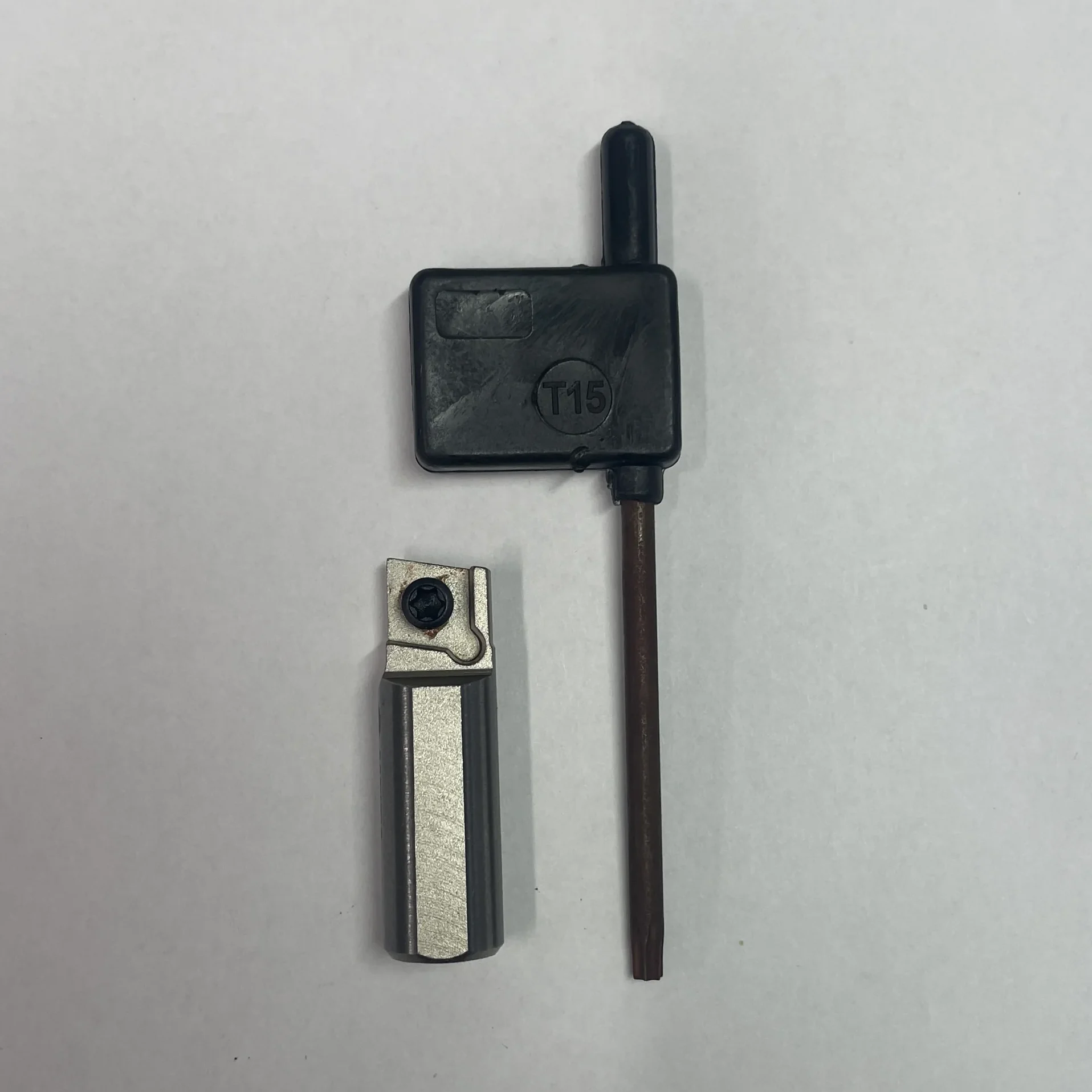 Nóż do małych otworów