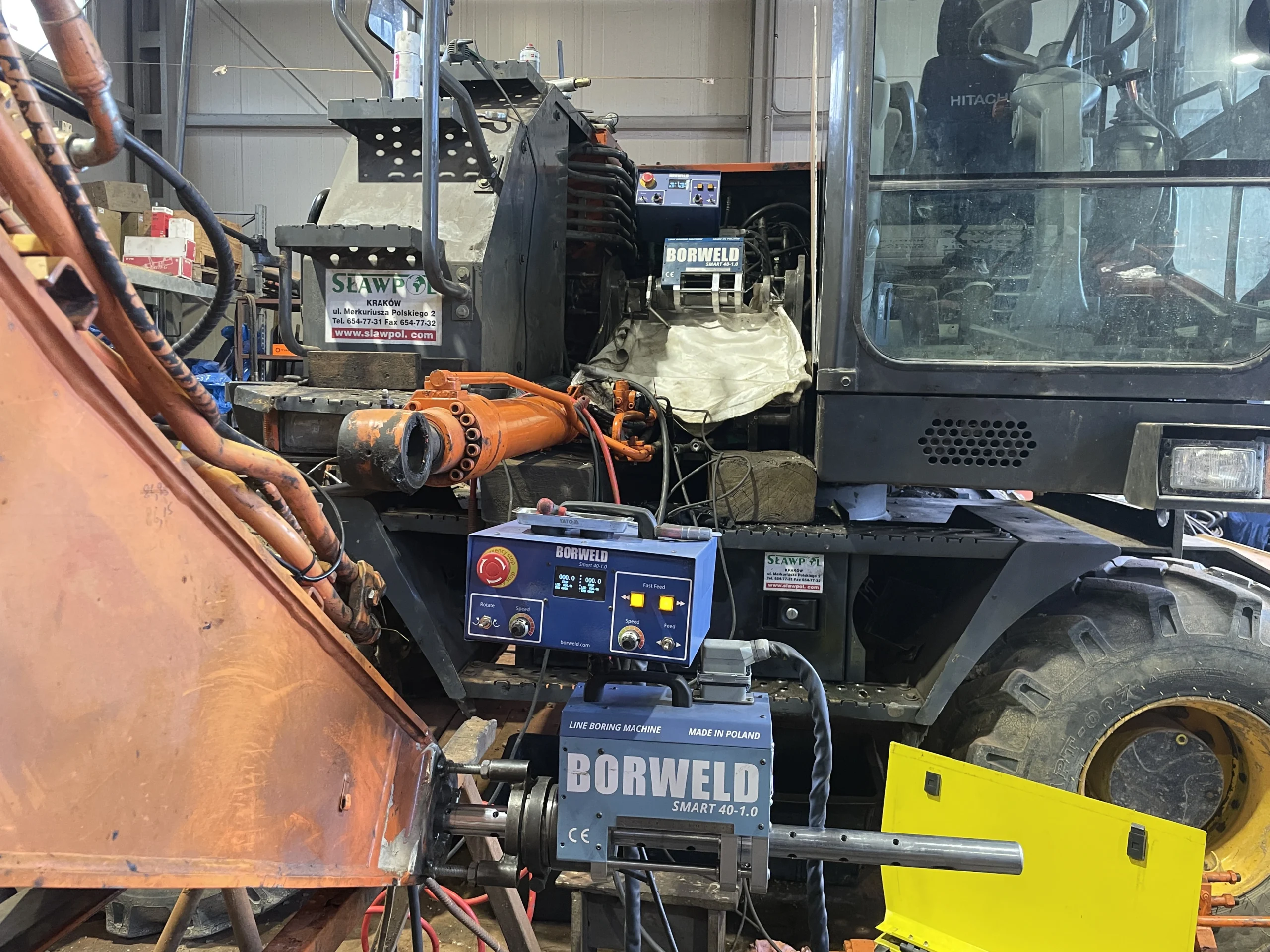 You are currently viewing Tulejowanie maszyn – skuteczna regeneracja otworów w maszynach budowlanych i przemysłowych