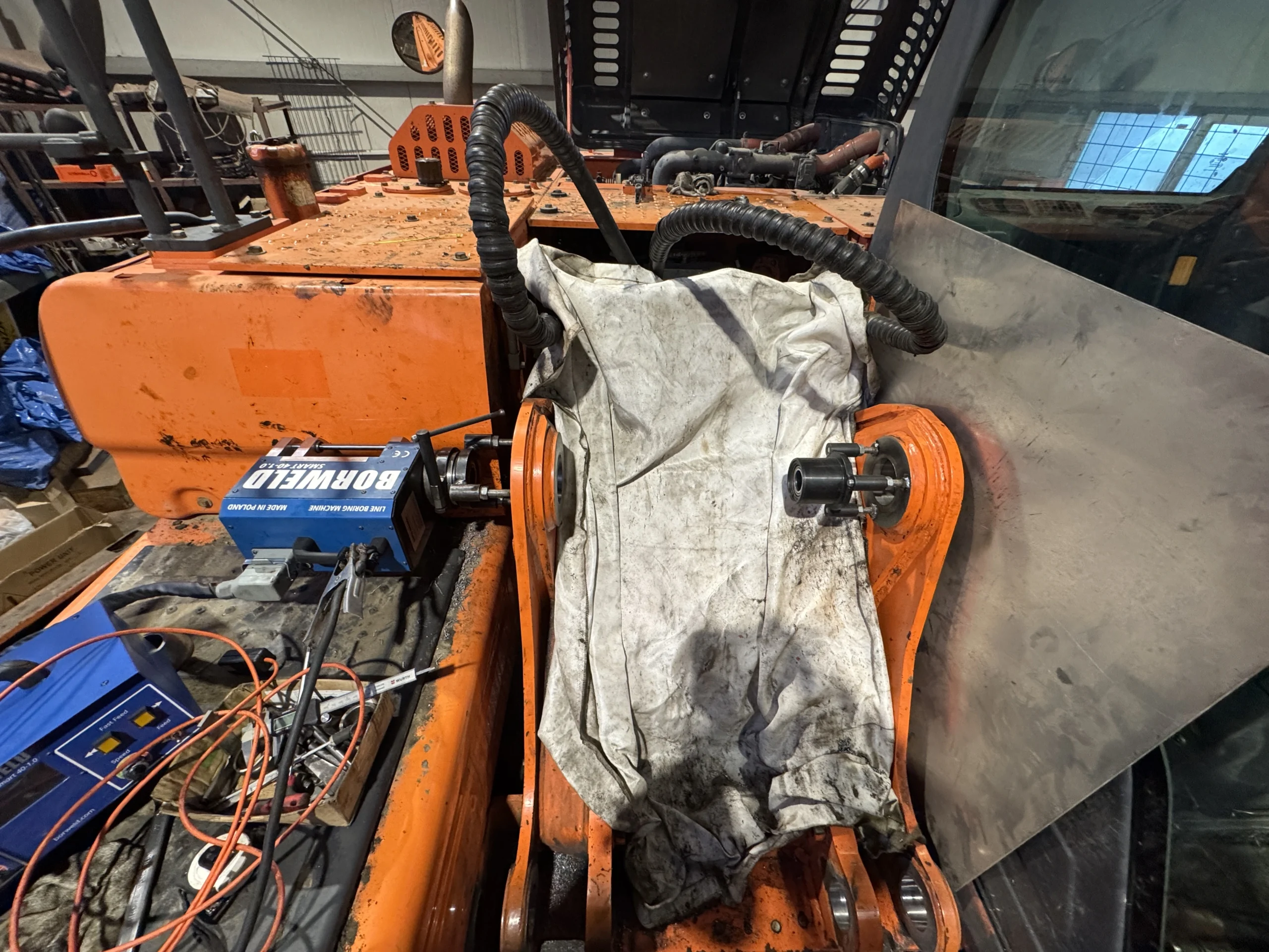 You are currently viewing Maszyna do tulejowania – BORWELD SMART